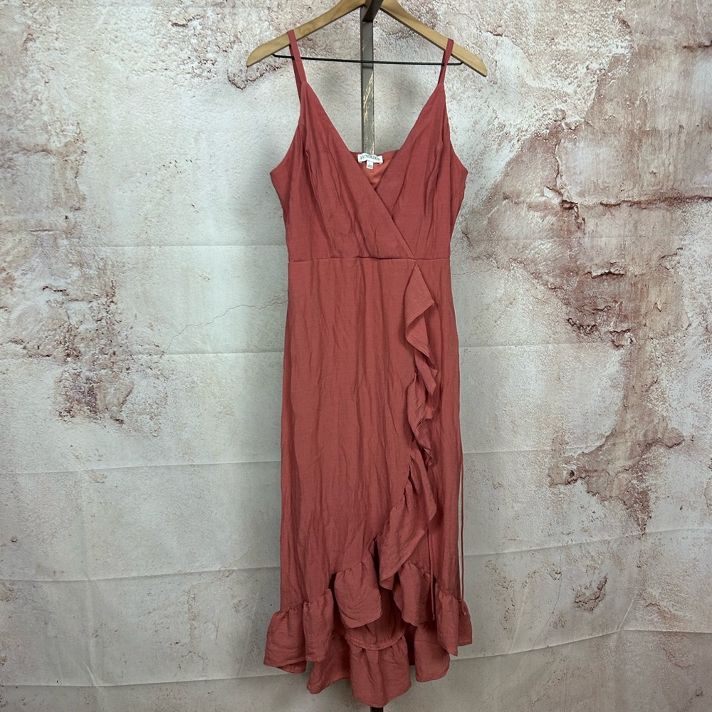 Luxology Coral Midi Dress